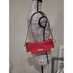 Nine & Co Wine Red and tan mini‎ shoulder bag hand bag purse zip closure.